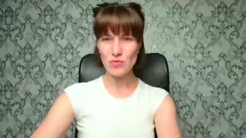 Shannen online show from September 15, 10:59 am