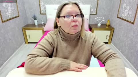 Shannon online show from December 10, 5:07 am