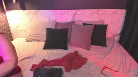 Shannon online show from December 4, 5:17 am