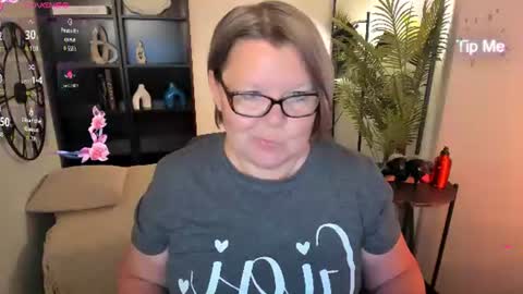 Shannon online show from July 4, 7:03 am