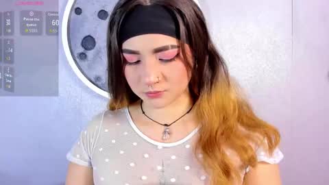 Shanntal  online show from December 2, 7:53 pm