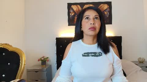 Shanon  online show from June 12, 8:19 pm