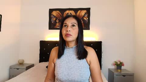  Shanon  online show from June 22, 7:11 pm