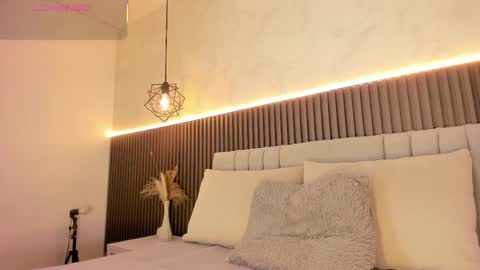 SHANON online show from October 6, 7:00 pm