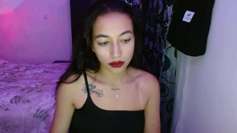 shantal_d03 online show from September 17, 11:17 pm