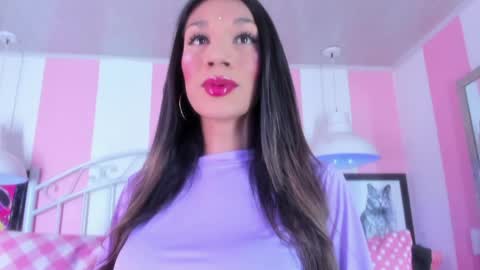 shantal_ferrer3 online show from May 13, 6:22 am