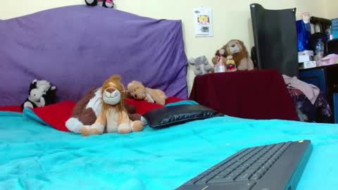 Snapshot of shantal_houston chatting on February 12, 2:56 am Shantal online show from February 12, 2:56 am