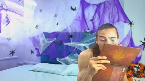 Snapshot of shantala_nastasiia chatting on October 4, 1:20 pm shantala nastasiia online show from October 4, 1:20 pm