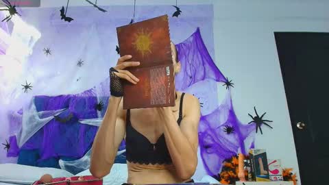 Snapshot of shantala_nastasiia chatting on October 10, 12:59 pm shantala nastasiia online show from October 10, 12:59 pm