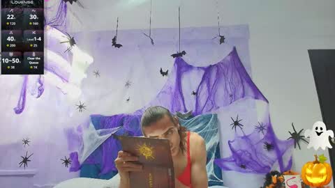 Snapshot of shantala_nastasiia chatting on November 2, 12:40 pm shantala nastasiia online show from November 2, 12:40 pm