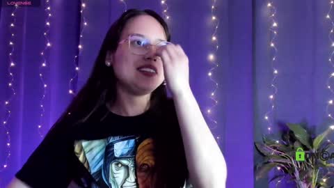 Snapshot of shantalcerezo chatting on January 31, 1:01 am Cat-FOLLOWME and we talk IGshantal cerezo online show from January 31, 1:01 am