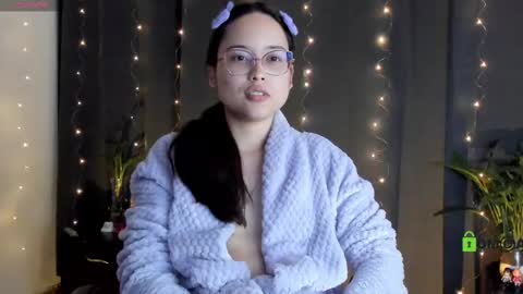 Snapshot of shantalcerezo chatting on February 17, 1:25 am Cat-FOLLOWME and we talk IGshantal cerezo online show from February 17, 1:25 am