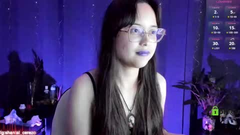 Snapshot of shantalcerezo chatting on March 3, 1:10 am Cat-FOLLOWME and we talk IGshantal cerezo online show from March 3, 1:10 am