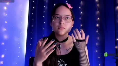 Snapshot of shantalcerezo chatting on March 4, 8:05 pm Cat-FOLLOWME and we talk IGshantal cerezo online show from March 4, 8:05 pm