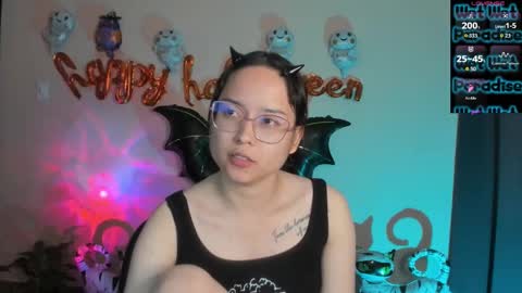 Snapshot of shantalcerezo chatting on October 14, 8:31 pm Cat-FOLLOWME and we talk IGshantal cerezo online show from October 14, 8:31 pm