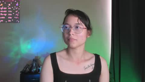 Snapshot of shantalcerezo chatting on November 25, 7:58 pm Cat-FOLLOWME and we talk IGshantal cerezo online show from November 25, 7:58 pm