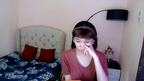 SHANTA FOX  s online show from June 14, 11:51 pm