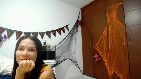 maria online show from October 31, 10:22 pm