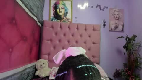 Snapshot of shantalks chatting on September 25, 4:16 am shantalks online show from September 25, 4:16 am