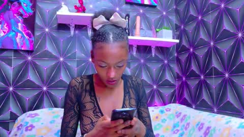 Snapshot of shantalks chatting on October 19, 5:08 am shantalks online show from October 19, 5:08 am