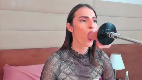  Shantall  online show from October 25, 4:09 am