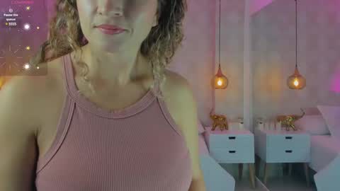 Snapshot of shantalll__ chatting on March 11, 11:01 am Shantal online show from March 11, 11:01 am