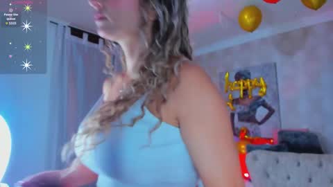 Snapshot of shantalll__ chatting on September 9, 11:10 am Shantal online show from September 9, 11:10 am