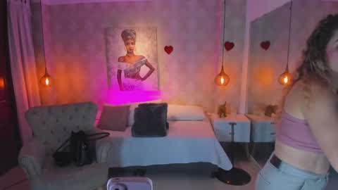 Shantal online show from February 25, 10:58 am