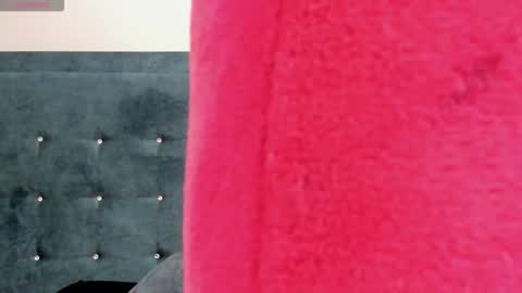 Shantall Miller online show from February 10, 11:25 am