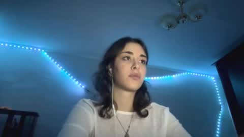 Snapshot of shantellemagnotta chatting on November 23, 9:58 pm Shantel online show from November 23, 9:58 pm