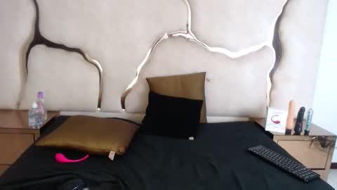 shariff_ online show from January 16, 5:01 pm