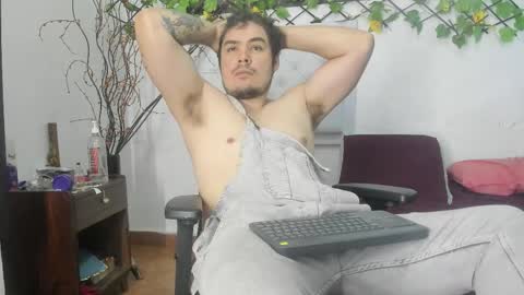 jhon deibyd online show from October 15, 10:54 pm