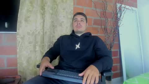 jhon deibyd online show from May 20, 2:29 am
