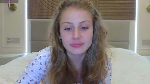 Sharleen online show from February 17, 1:51 pm