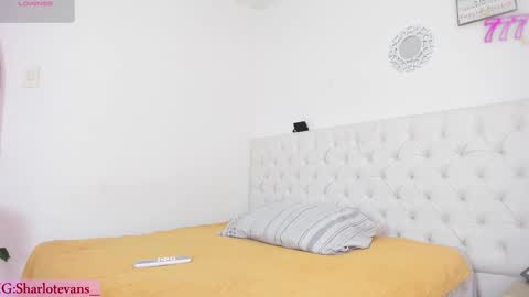 Sharlot online show from February 5, 12:21 pm