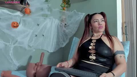 Sharlott online show from October 28, 7:49 pm