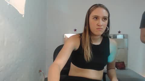 Sara online show from February 1, 2:45 pm