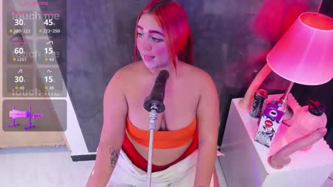 sharlotthe_bigass online show from March 11, 1:22 am