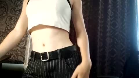 Cadie online show from August 3, 9:04 am