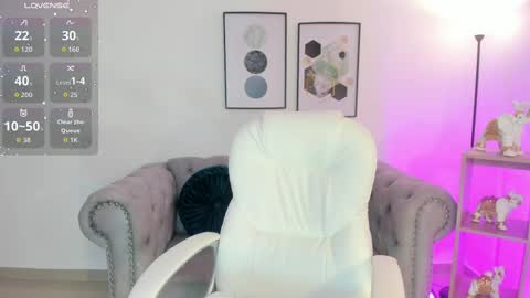 sharon_breezee online show from October 3, 3:58 am