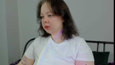Snapshot of sharon_coxxx chatting on May 25, 1:00 am Sharon online show from May 25, 1:00 am