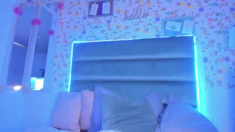 Sharon online show from March 8, 2:40 pm