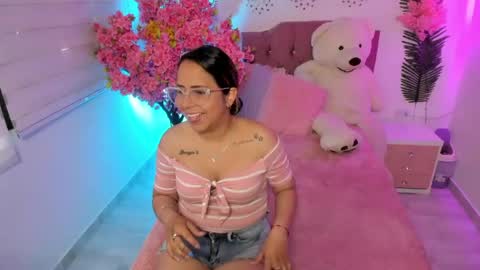 Sharon online show from May 31, 2:46 pm