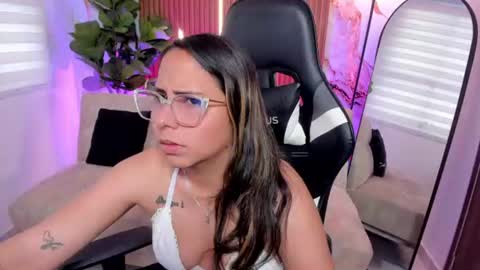 Sharon online show from June 14, 4:53 pm