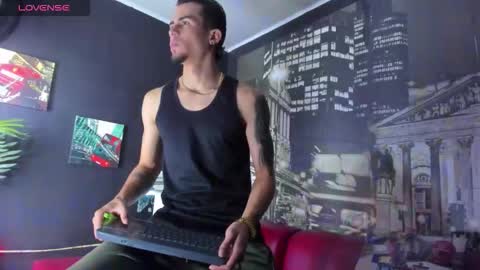 Snapshot of sharon_tyga20 chatting on November 13, 2:38 pm Sharon Tyga online show from November 13, 2:38 pm