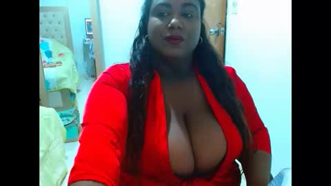 sharonevans1 online show from November 18, 4:39 am