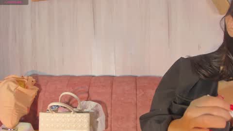 Sharon  online show from January 7, 2:41 pm