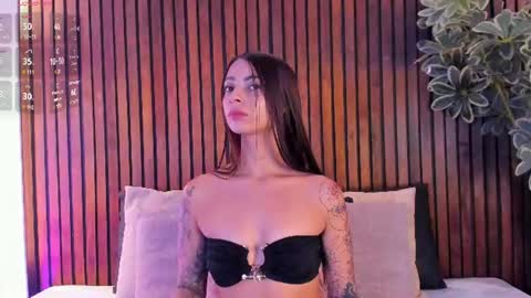 sharonlyn online show from June 29, 9:15 pm