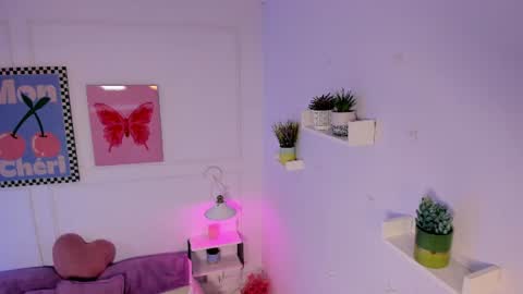 Sharon online show from July 13, 7:16 pm