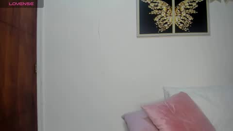 sharonscothh online show from October 4, 8:40 pm